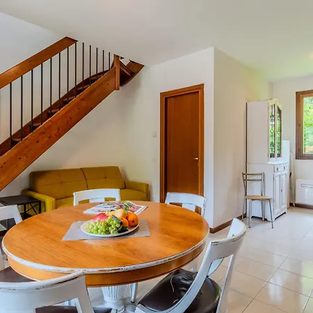 شقة Borgo Castello-5 By Interhome *